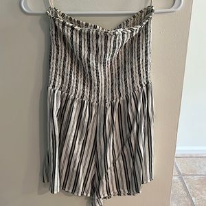 Straess romper. Worn twice and still in perfect condition! Super comfortable.
